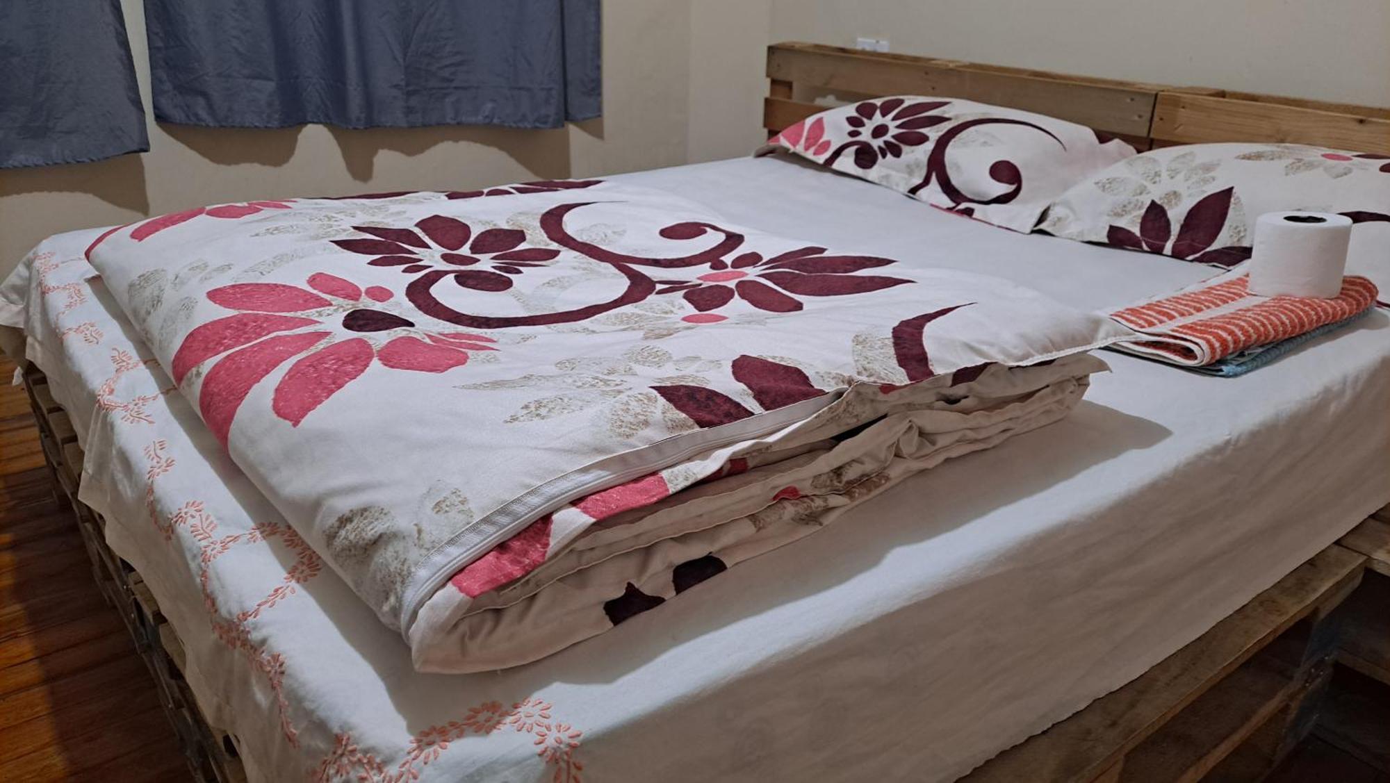Albergue Camry Backpackers佳美背包客旅馆 Cuenca Eksteriør billede