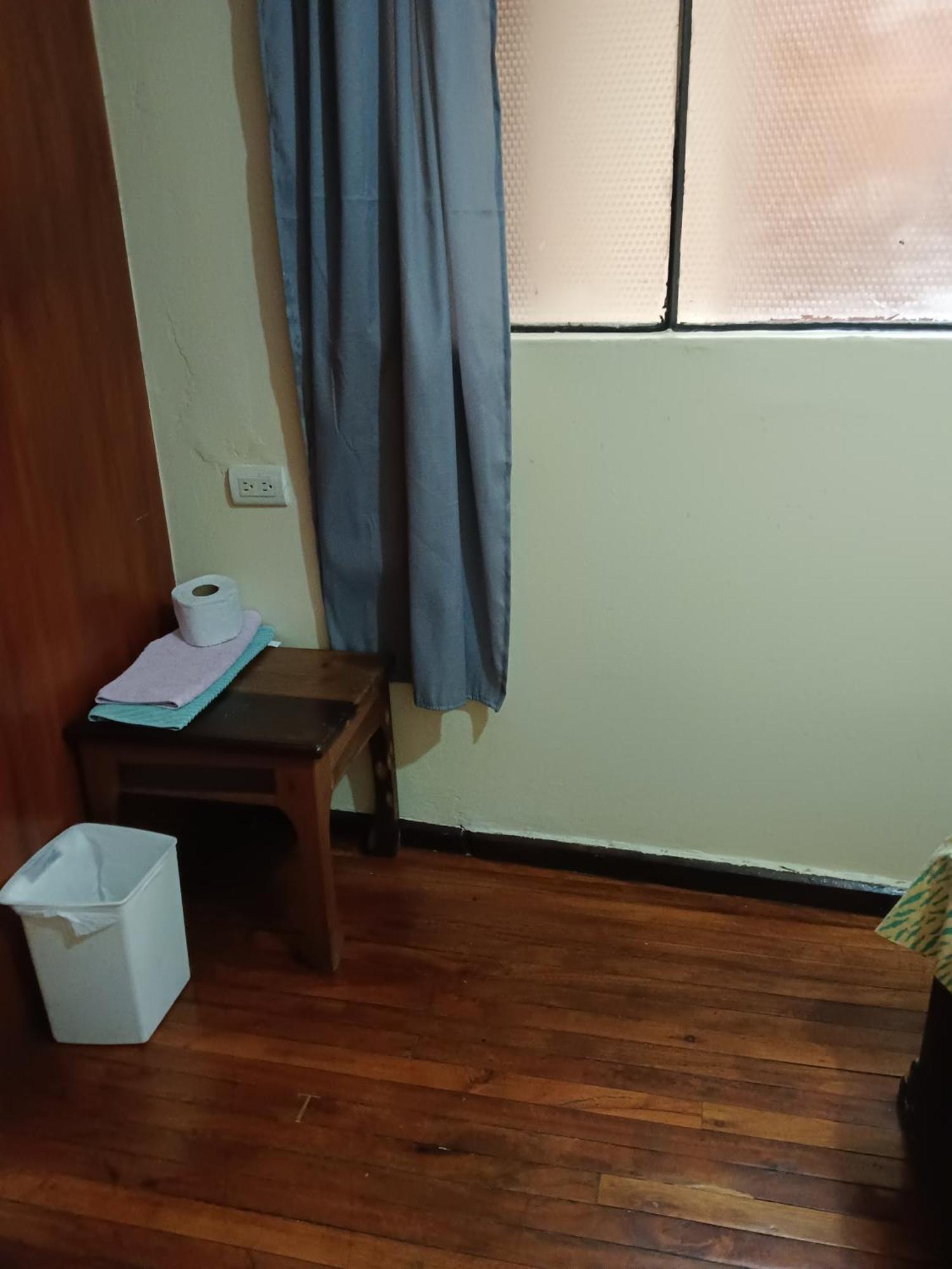 Albergue Camry Backpackers佳美背包客旅馆 Cuenca Eksteriør billede